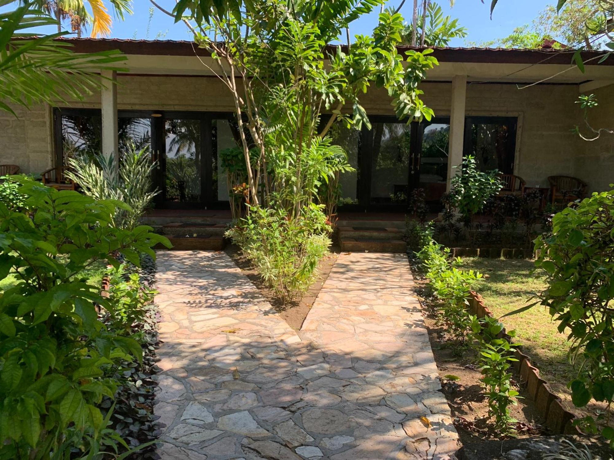 Kebun Rohani Cottages Senggigi Exterior foto